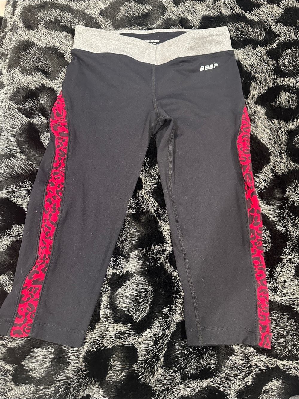 BEBE Sport Black and Red Active Capri Leggings Leopard
